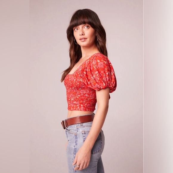 Band of Gypsies Tops - NWT Band of the Free Joelle Floral Smocked Top